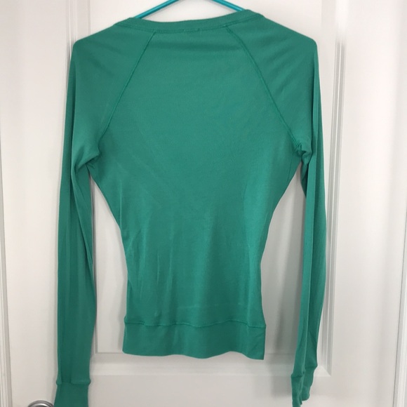 Green Splendid Wrap Top - Picture 4 of 5